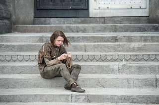 Illustration for article titled Here are new photos of Game Of Thrones characters learning the next book isn’t done yet